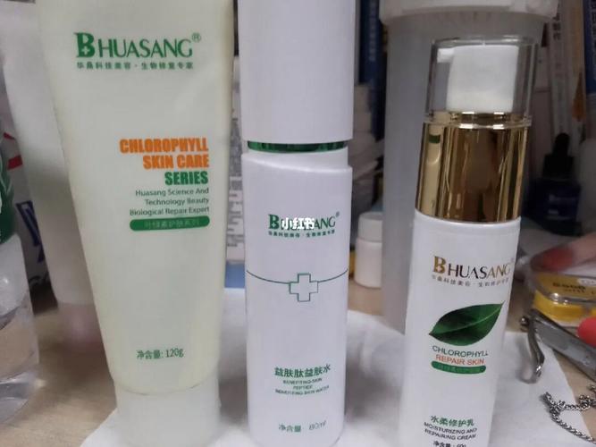 想問一下大家,臉部修復產品的問題